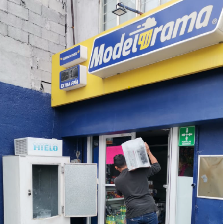 Imagen de entrega cerveza Modelo